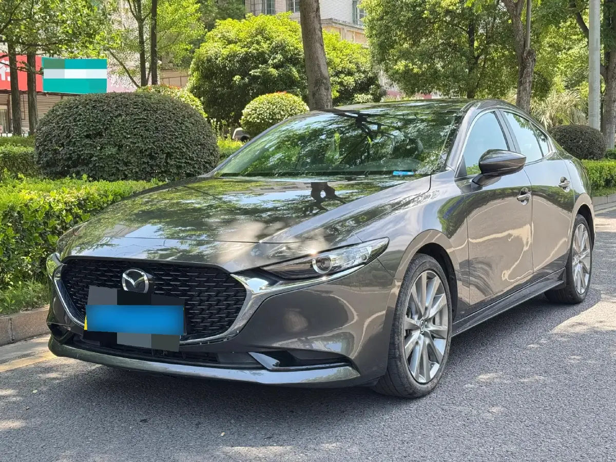 2022 Mazda 3 Axela 2.0L 158HP L4 6AT