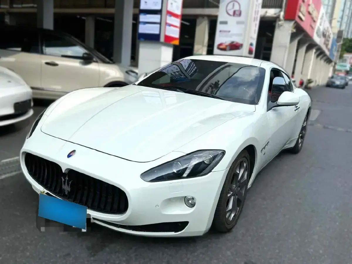 2007 Maserati GranTurismo 4.2L 405HP V8 6AT