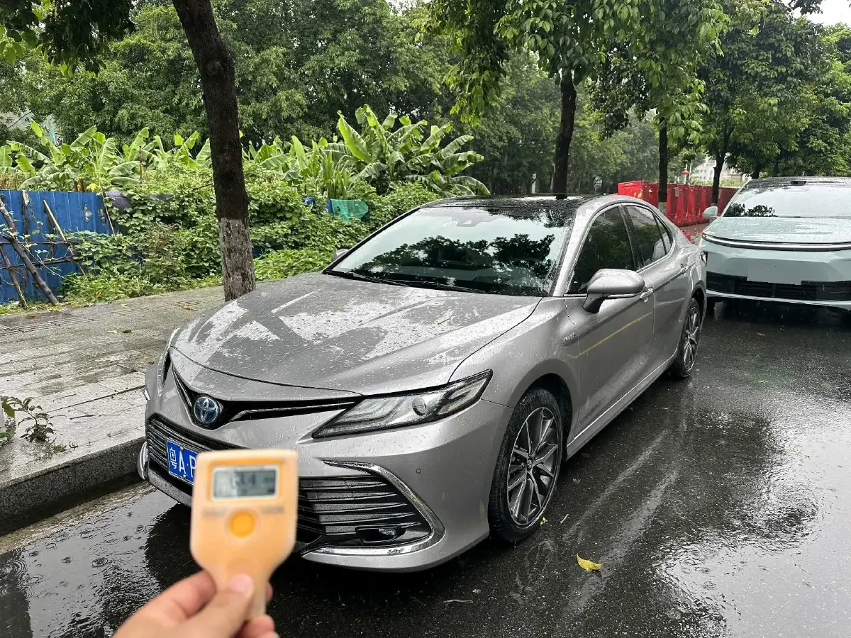 2021 Toyota Camry 2.5L 178HP L4 E-CVT Hybrid