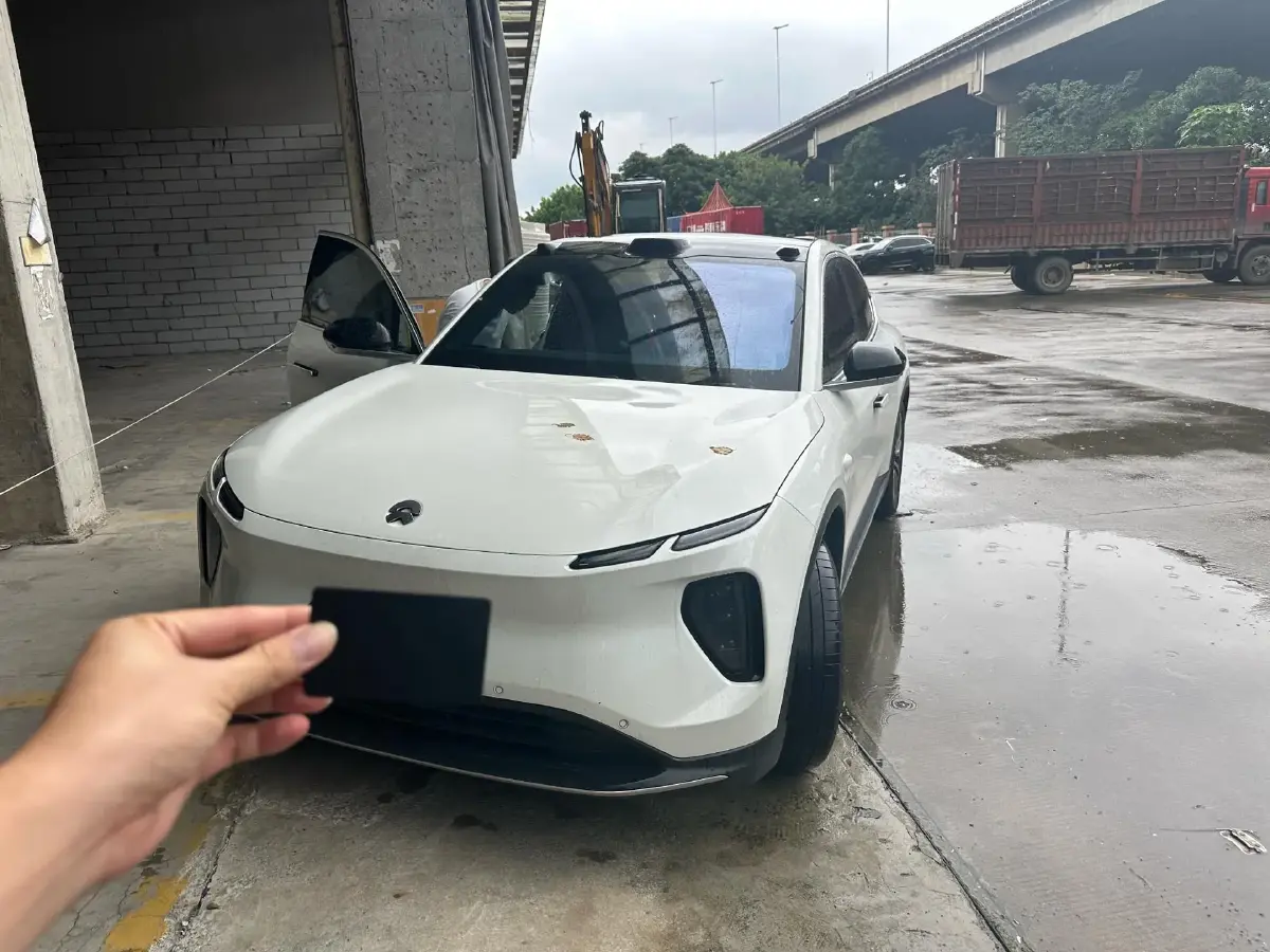 2024 NIO EC6 BEV 75KWH