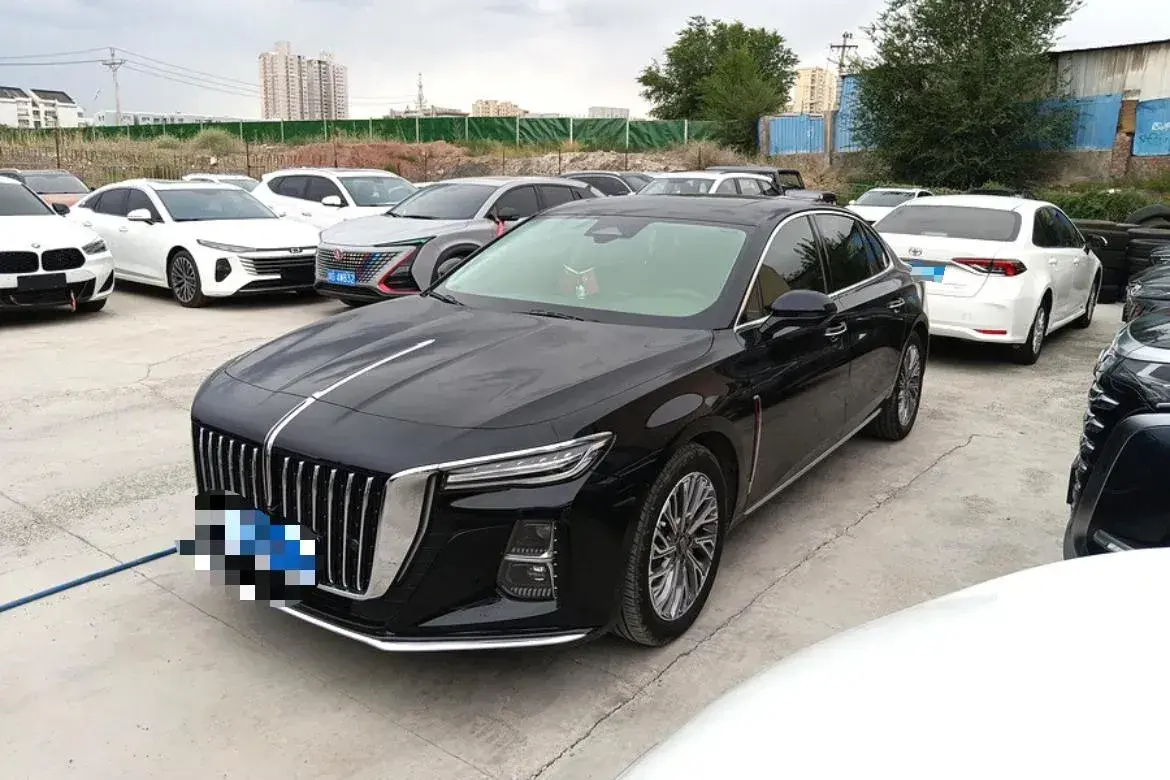 2023 HongQi H5 2.0T 224HP L4 8AT