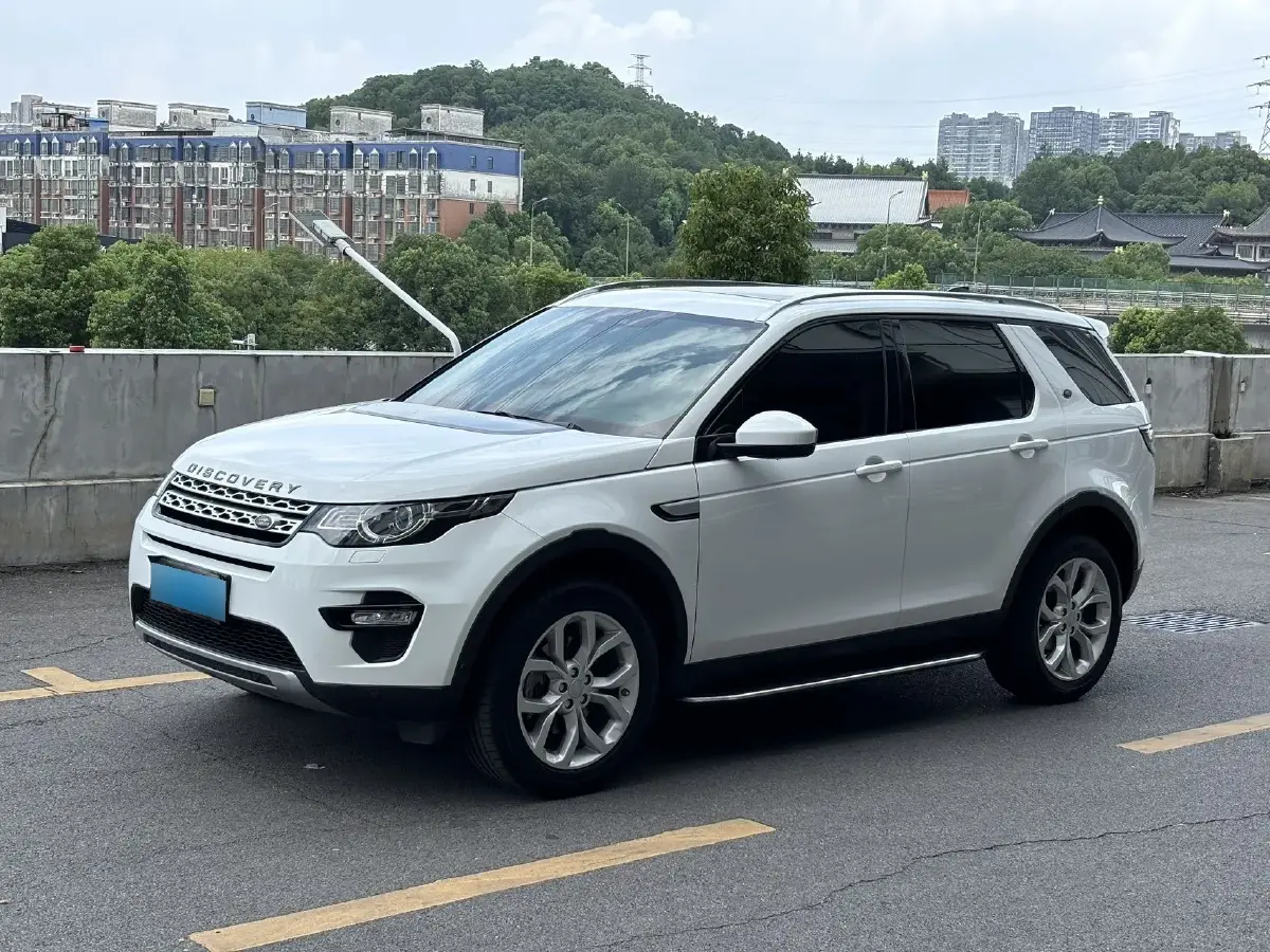 2018 Land Rover Discovery Sport 2.0T 241HP L4 9AT