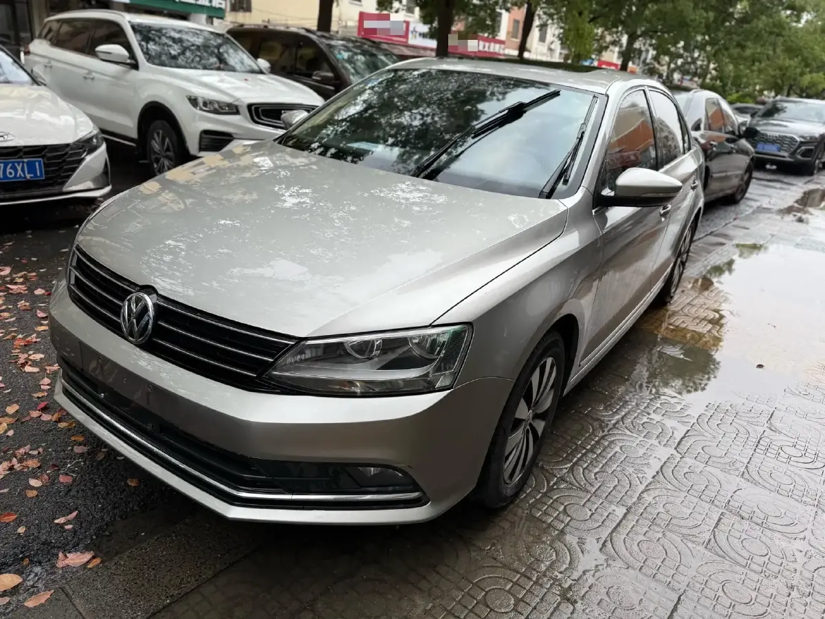 2018 Volkswagen Sagitar 1.6L 110HP L4 6AT