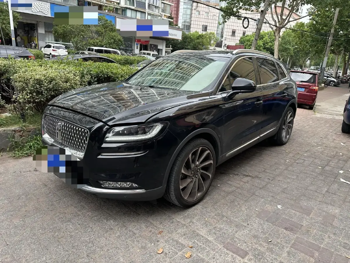 2021 Lincoln Nautilus 2.7T 322HP V6 8AT