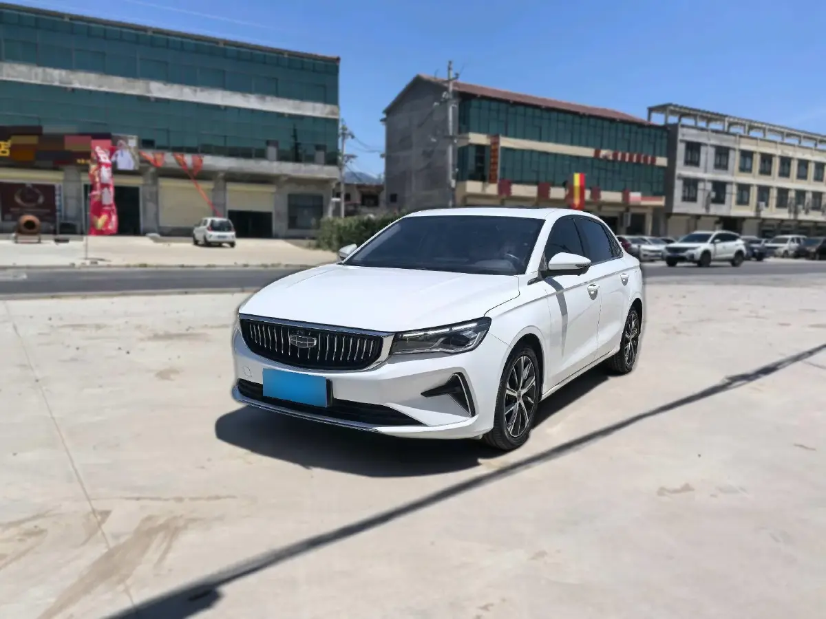 2022 Geely Emgrand L 1.4T 141HP L4 CVT