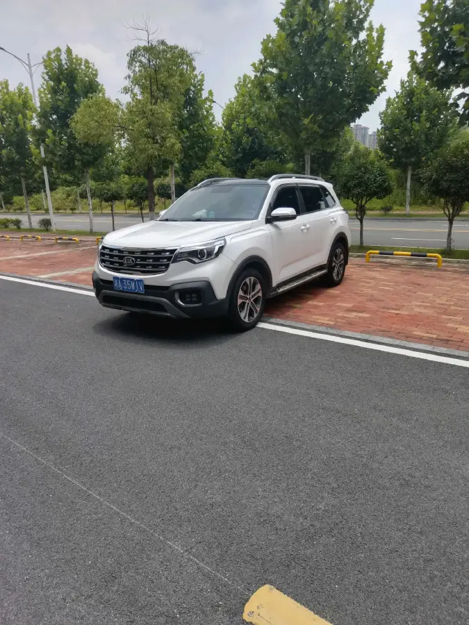 2018 Kia Sportage R 2.0L 160HP L4 6AT