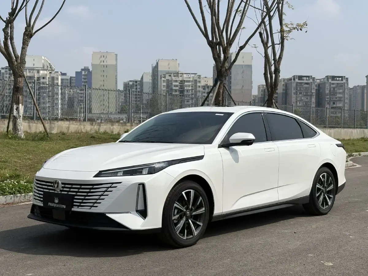 2024 ChangAn Eado 1.5T 170HP L4 7DCT