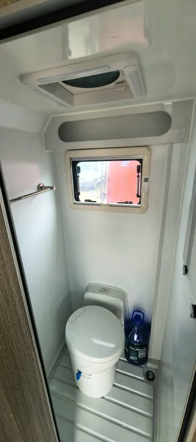 2021 Isuzu D-MAX 1.9T 163HP L4 6MT,autocango,china used car exporter,china ev exporter,chinese used car exporter,chinese used ev exporter