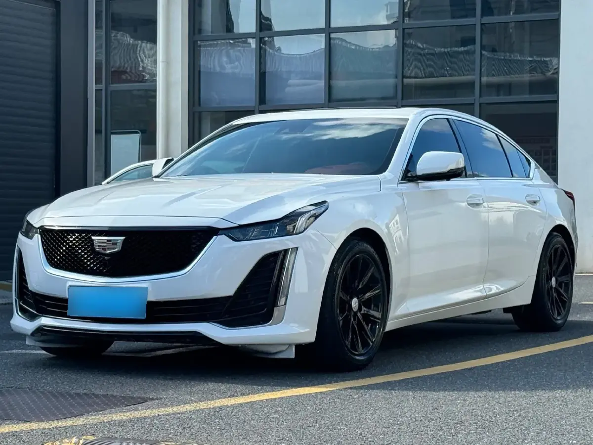 2020 Cadillac CT5 2.0T 237HP L4 10AT