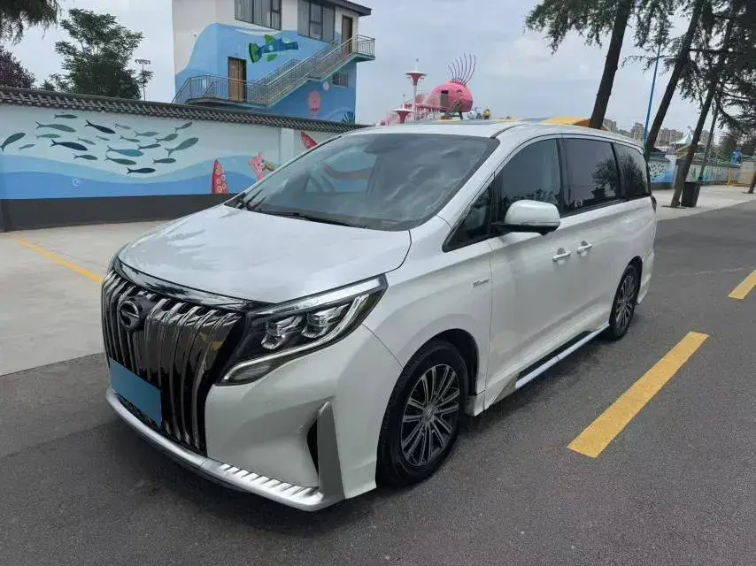 2023 GAC Trumpchi M8 2.0T 252HP L4 8AT