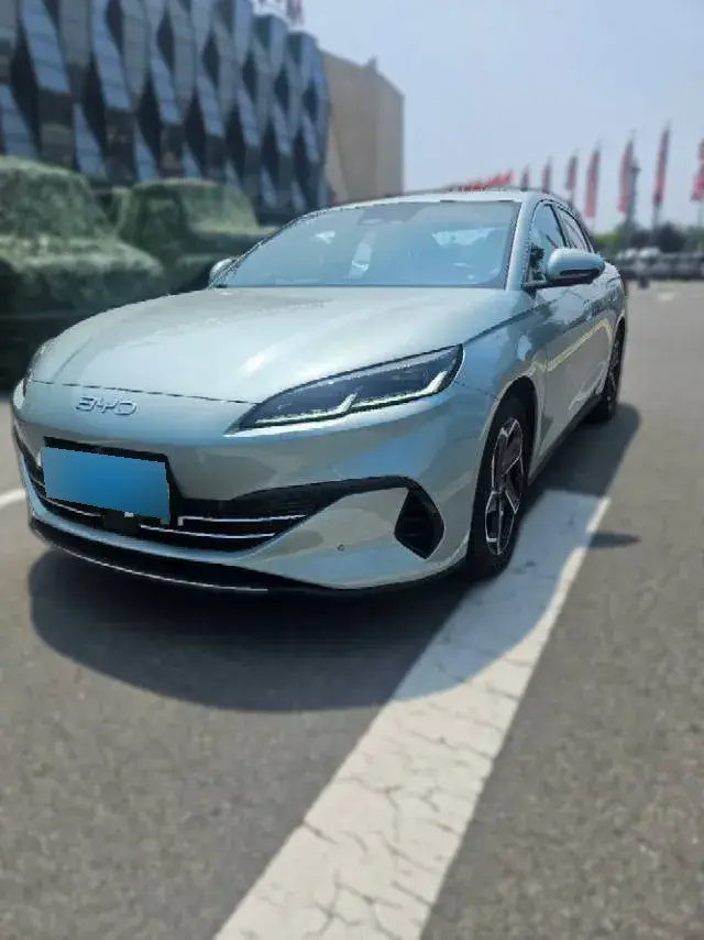 2024 BYD Seal 1.5L 110HP L4 E-CVT PHEV 17.6KWH