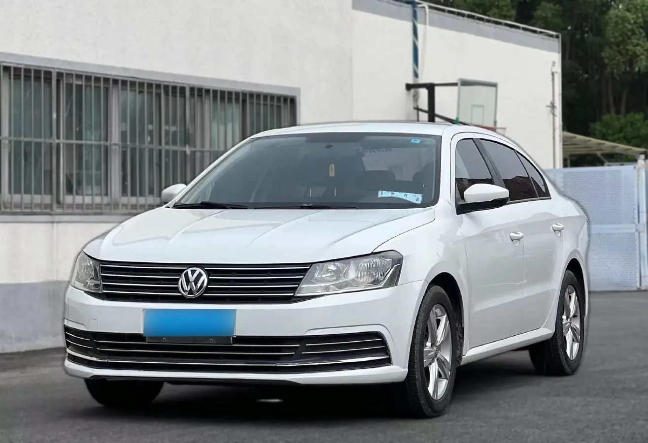 2017 Volkswagen Lavida 1.6L 110HP L4 6AT