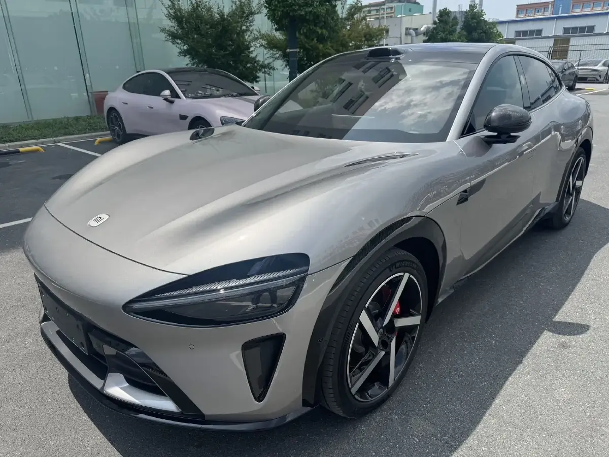 2025 MI YU7 BEV 101.7KWH