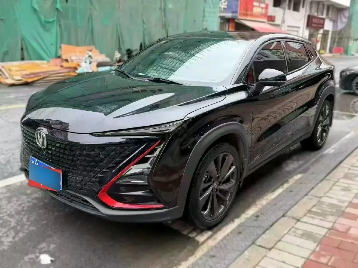 2021 ChangAn UNI-T 1.5T 180HP L4 7DCT