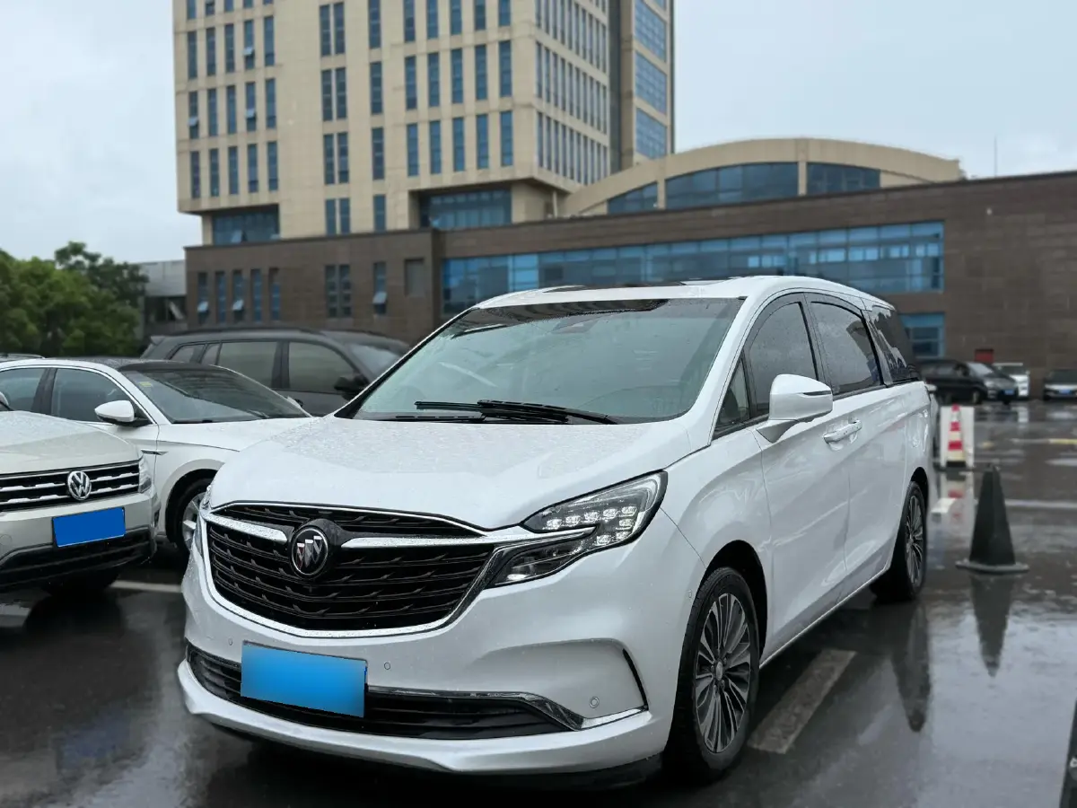 2022 Buick GL8 2.0T 237HP L4 9AT