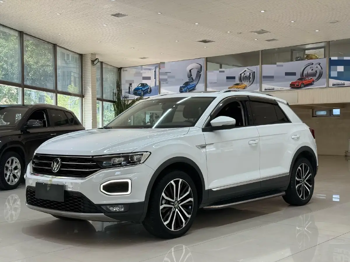 2022 Volkswagen T-Roc 1.4T 150HP L4 7DCT