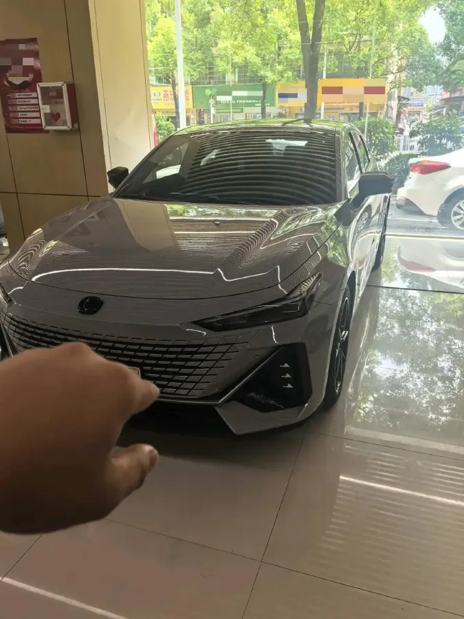 2024 ChangAn UNI-V 1.5T 188HP L4 7DCT