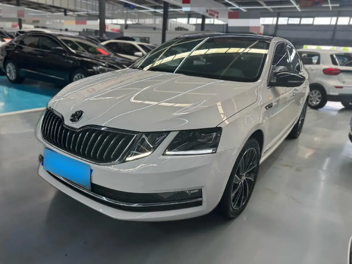 2019 Skoda Octavia 1.4T 150HP L4 7DCT