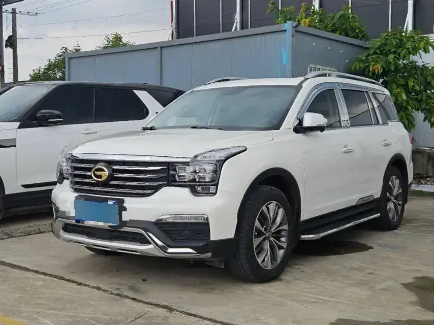 2017 GAC Trumpchi GS8 2.0T 201HP L4 6AT