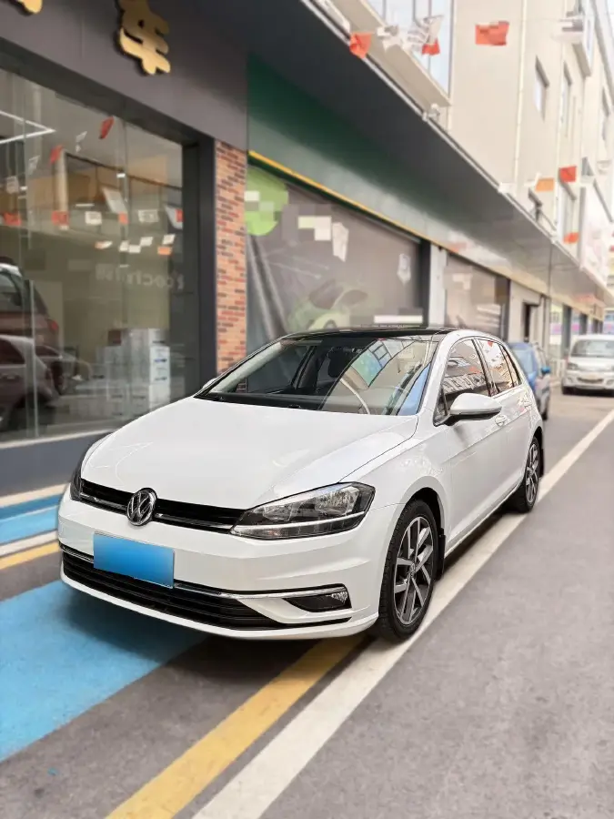 2019 Volkswagen Golf 1.4T 150HP L4 7DCT