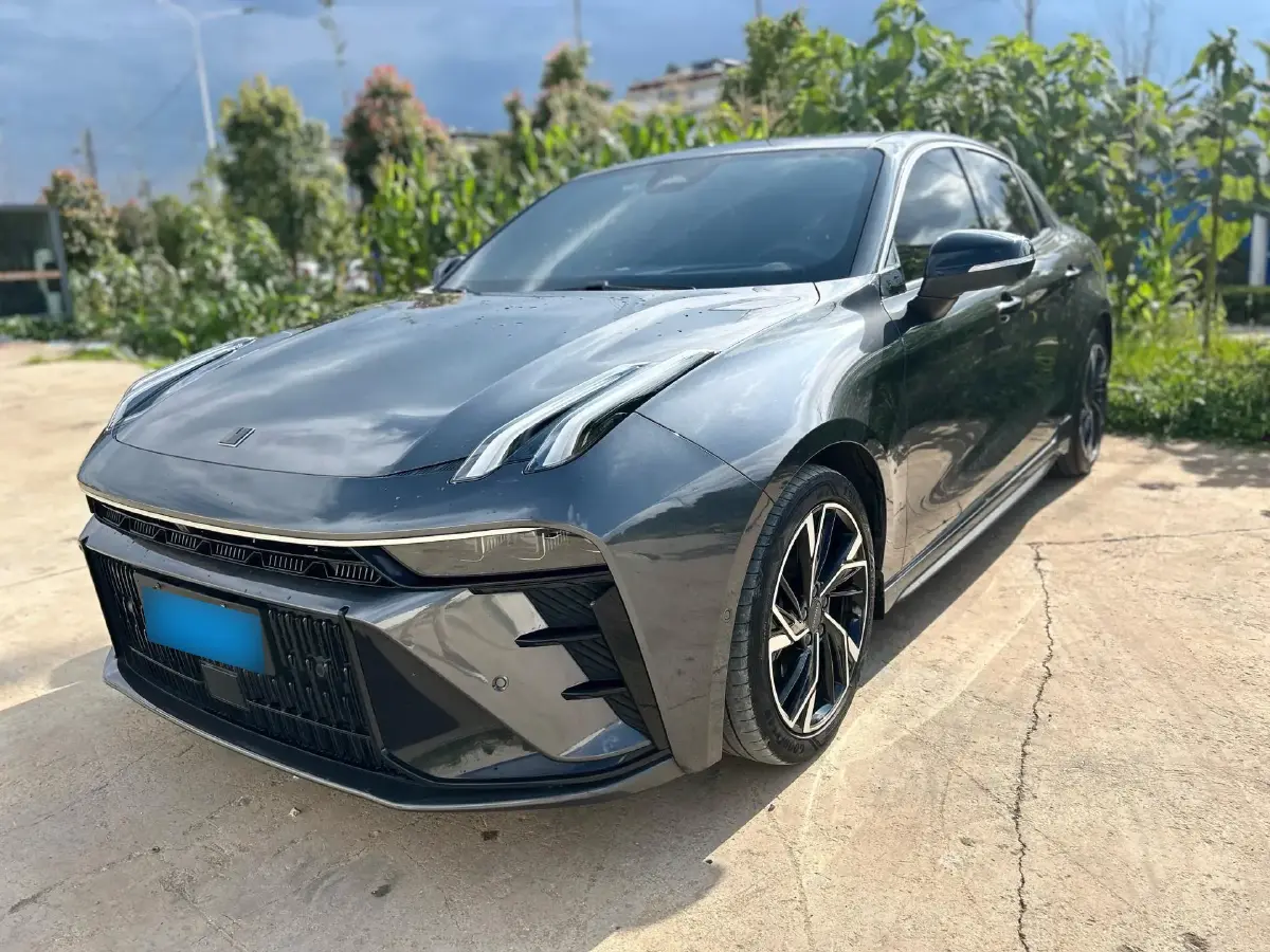 2023 LYNK&CO 03 2.0T 254HP L4 7DCT