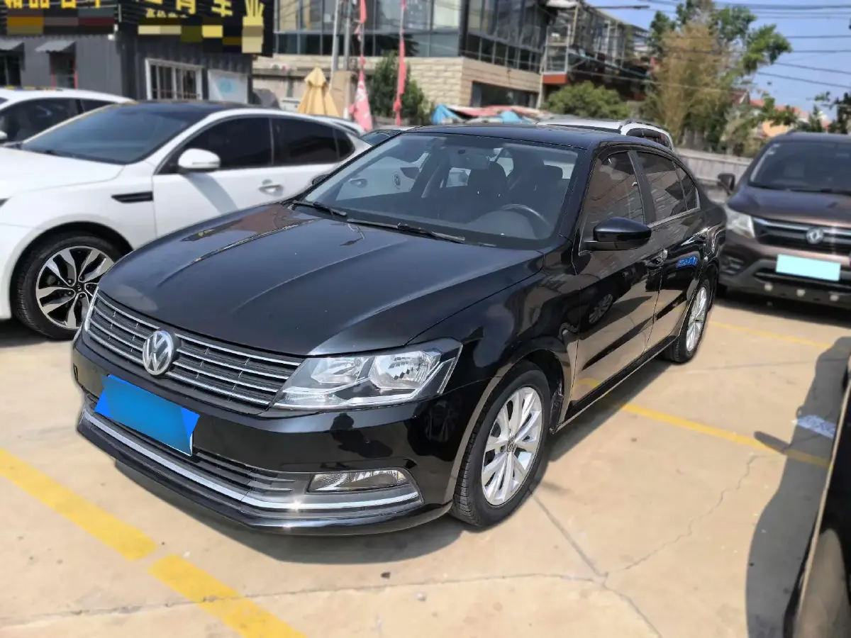 2017 Volkswagen Lavida 1.6L 110HP L4 6AT