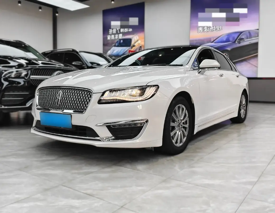 2019 Lincoln MKZ 2.0T 203HP L4 6AT