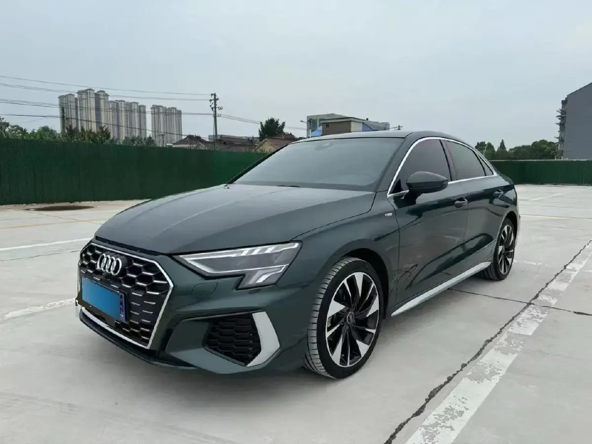 2022 Audi A3 1.4T 150HP L4 7DCT