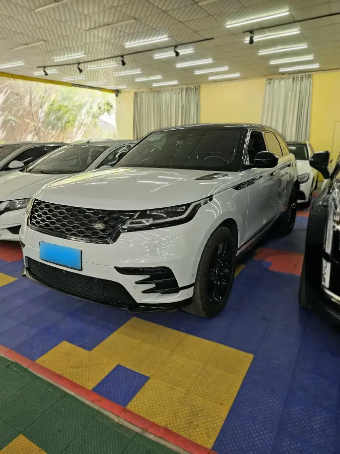 2021 Land Rover Range Rover Velar 2.0T 250HP L4 8AT