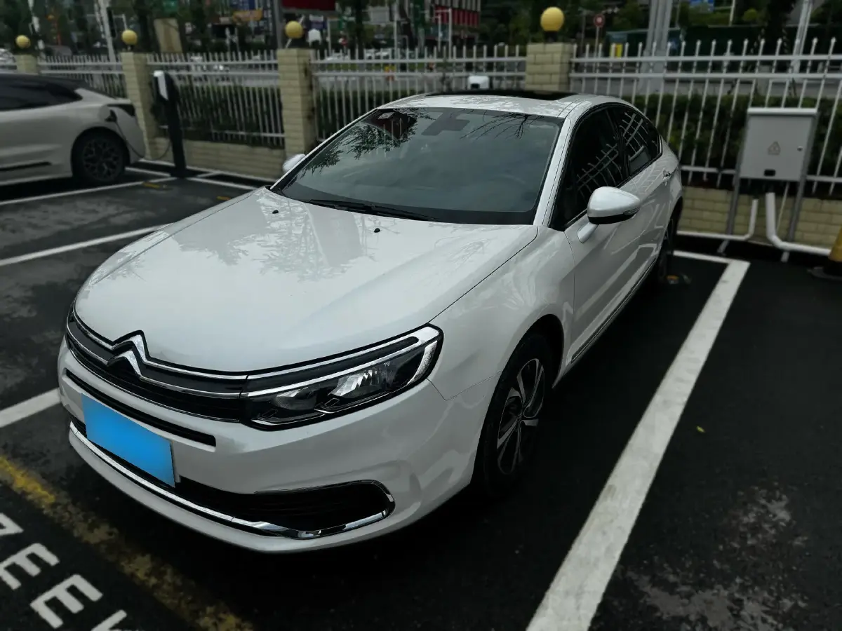 2017 Citroen C5 1.6T 167HP L4 6AT