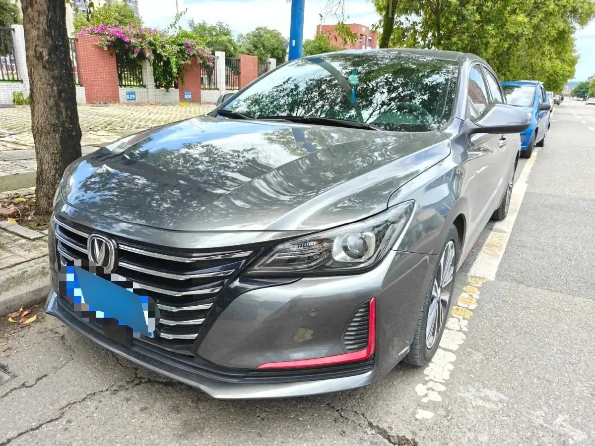 2021 ChangAn Raeton CC 1.5T 180HP L4 7DCT