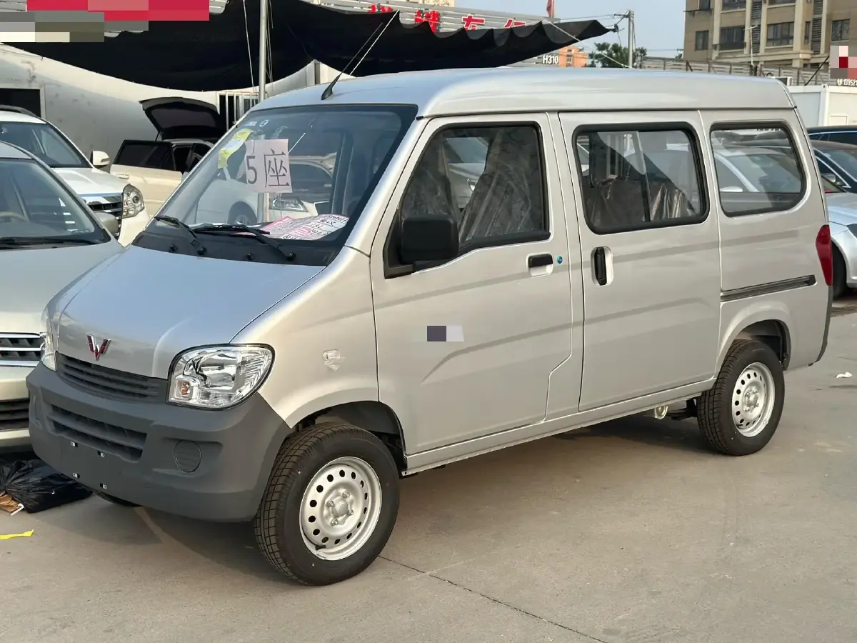 2023 WuLing ZhiGuang 1.5L 102HP L4 5MT