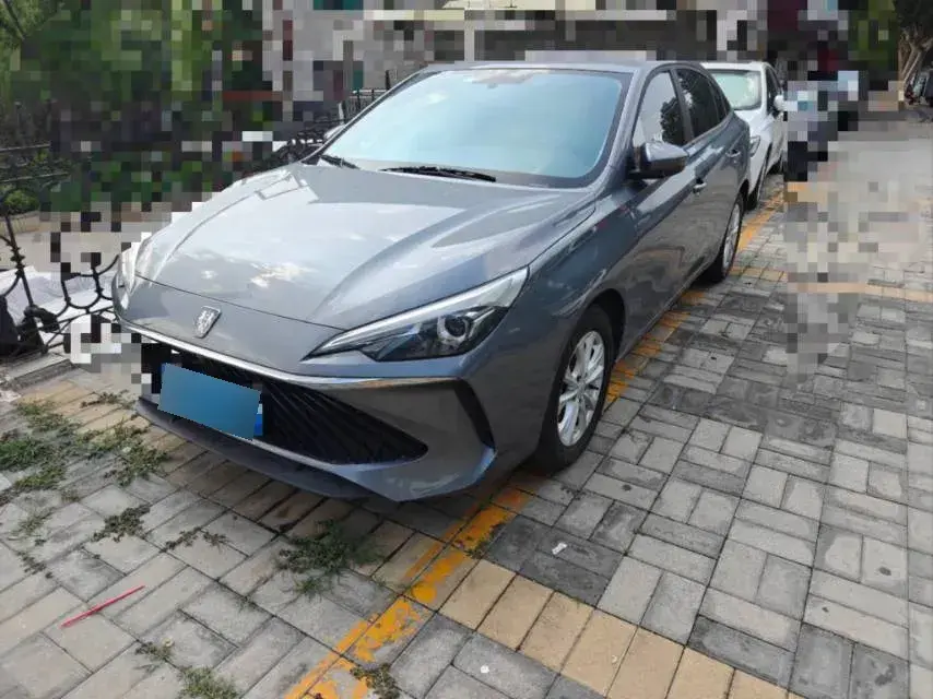 2023 Roewe i5 1.5L 129HP L4 5MT