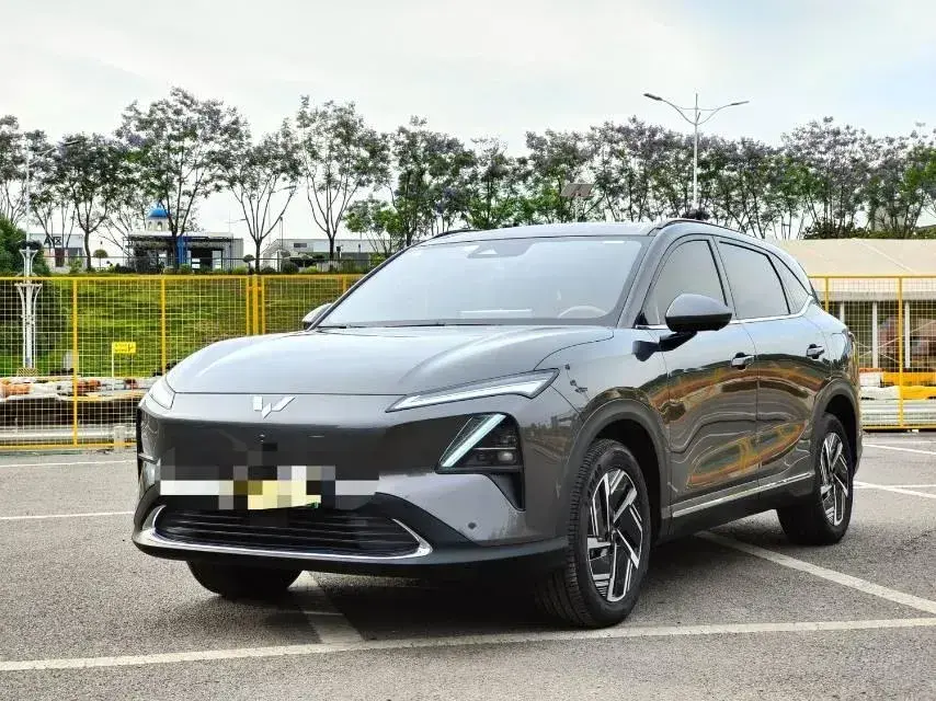 2024 WuLing XingGuangS BEV 60KWH