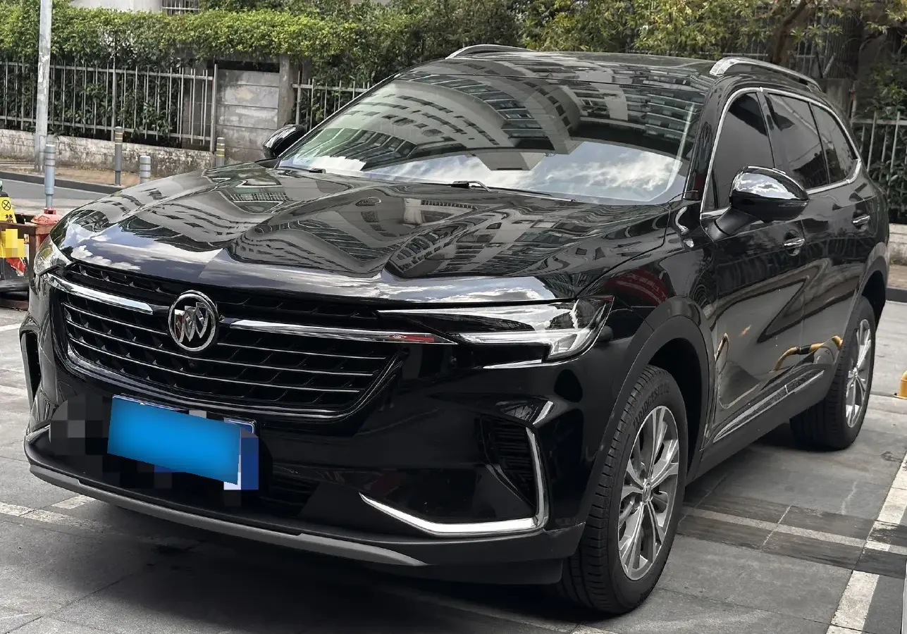 2023 Buick EnvisionPlus 2.0T 237HP L4 9AT