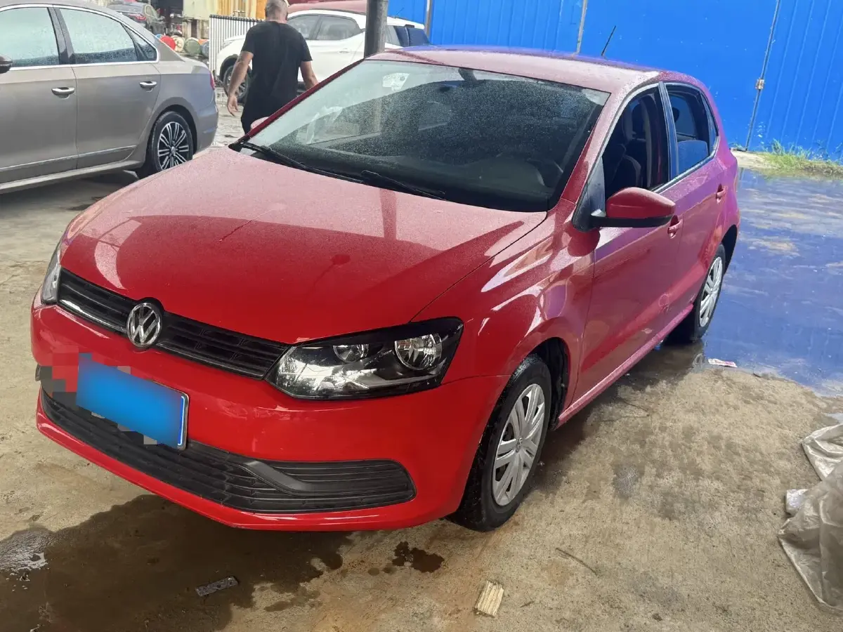 2018 Volkswagen Polo 1.5L 110HP L4 6AT