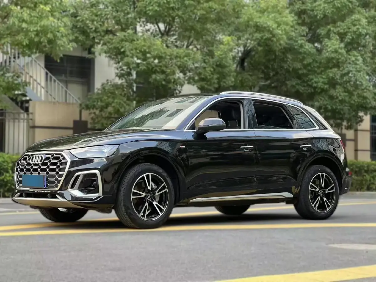 2022 Audi Q5L 2.0T 190HP L4 7DCT