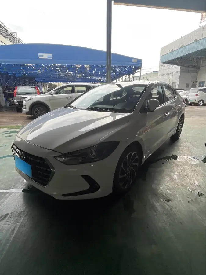 2019 Hyundai Elantra 1.4T 130HP L4 7DCT