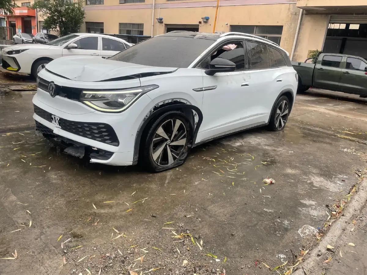 2022 Volkswagen ID.6 X BEV 83.4KWH