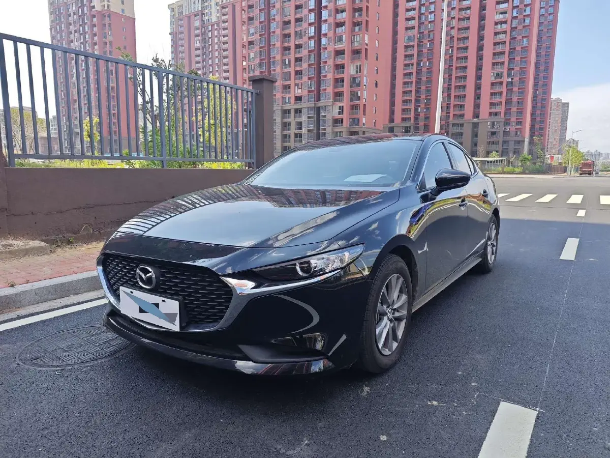 2023 Mazda 3 Axela 2.0L 158HP L4 6AT