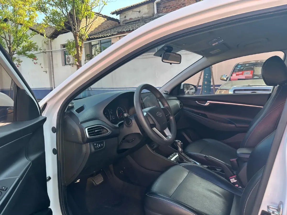 2018 Hyundai YiXing 1.6L 123HP L4 6AT,autocango,china used car exporter,china ev exporter,chinese used car exporter,chinese used ev exporter