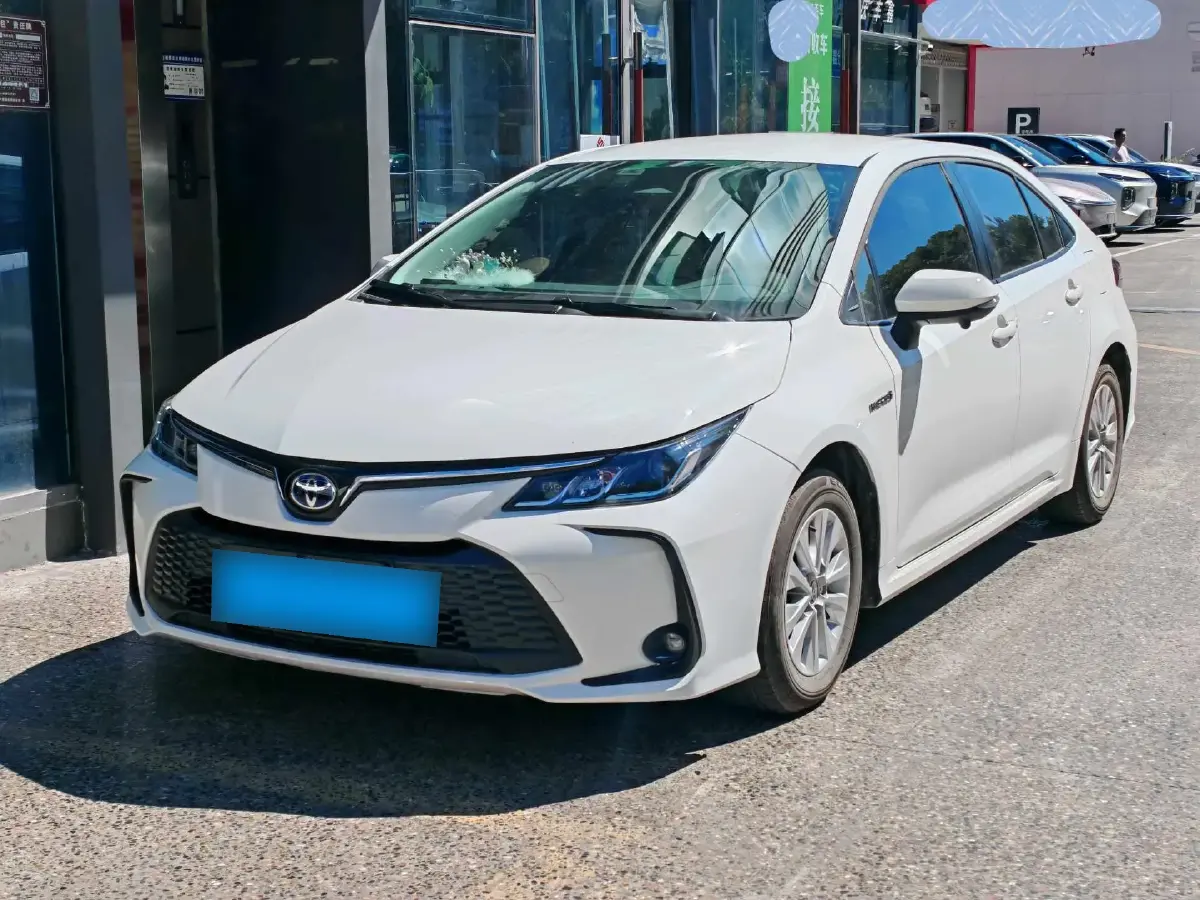 2023 Toyota Corolla 1.8L 98HP L4 E-CVT Hybrid