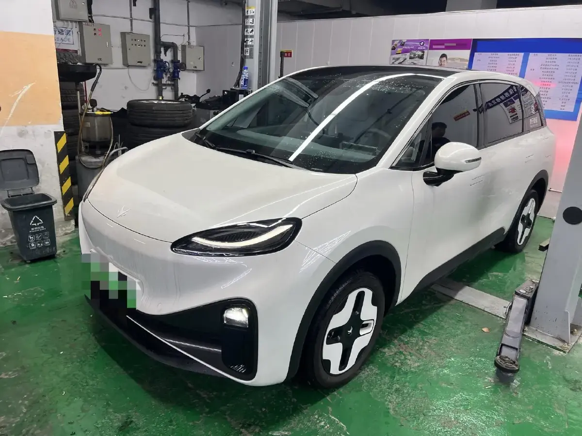 2024 ARCFOX KAOLA BEV 58.8KWH