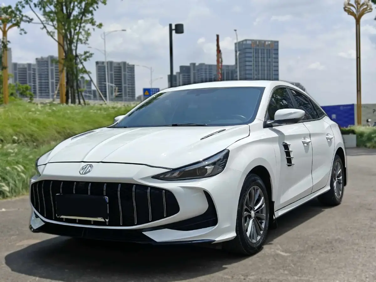 2025 MG 5 1.5L 129HP L4 CVT