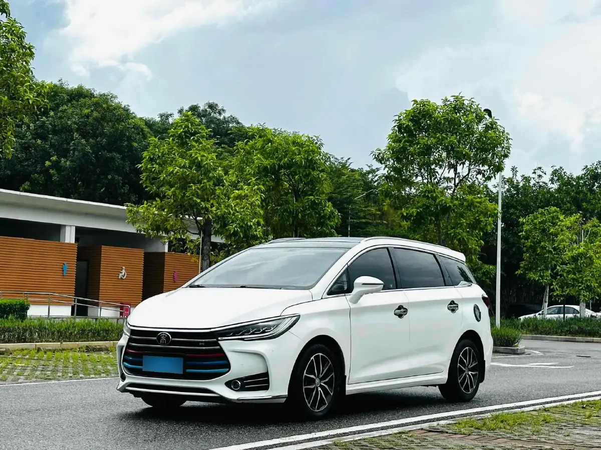 2017 BYD Song MAX 1.5T 154HP L4 6DCT