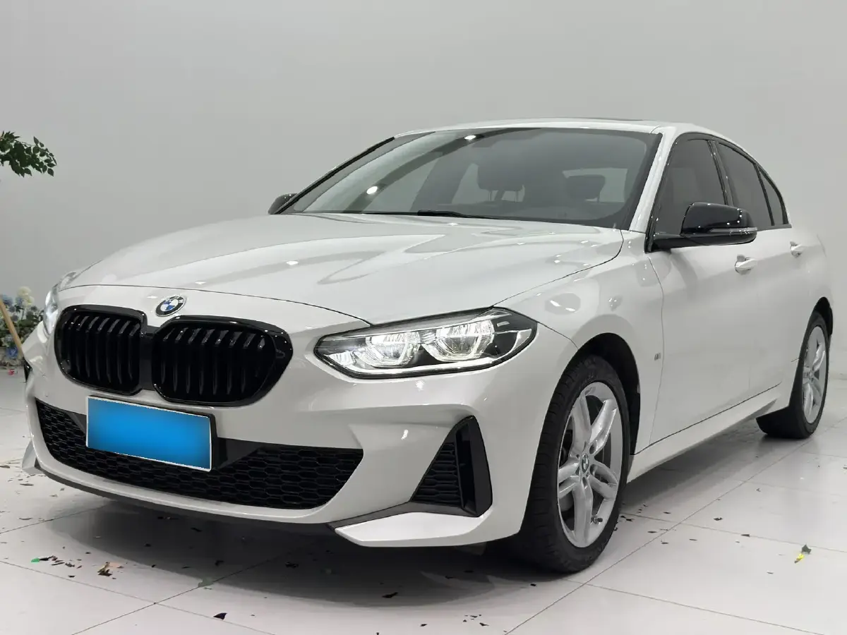 2022 BMW 1 Series 1.5T 140HP L3 7DCT