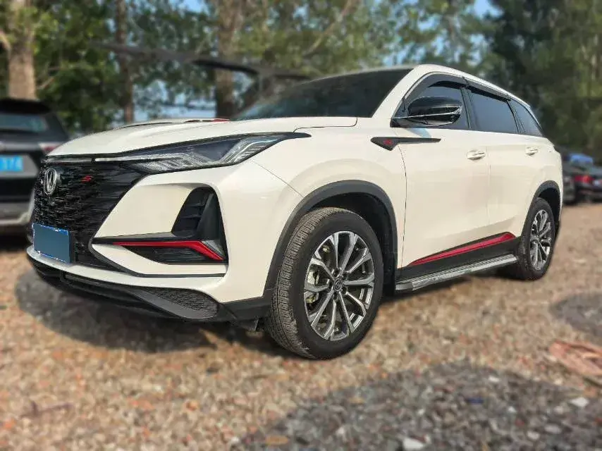 2022 ChangAn CS75 Plus 2.0T 233HP L4 8AT