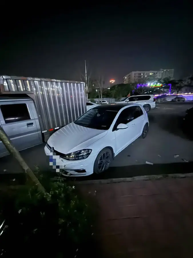 2019 Volkswagen Golf 1.4T 150HP L4 7DCT