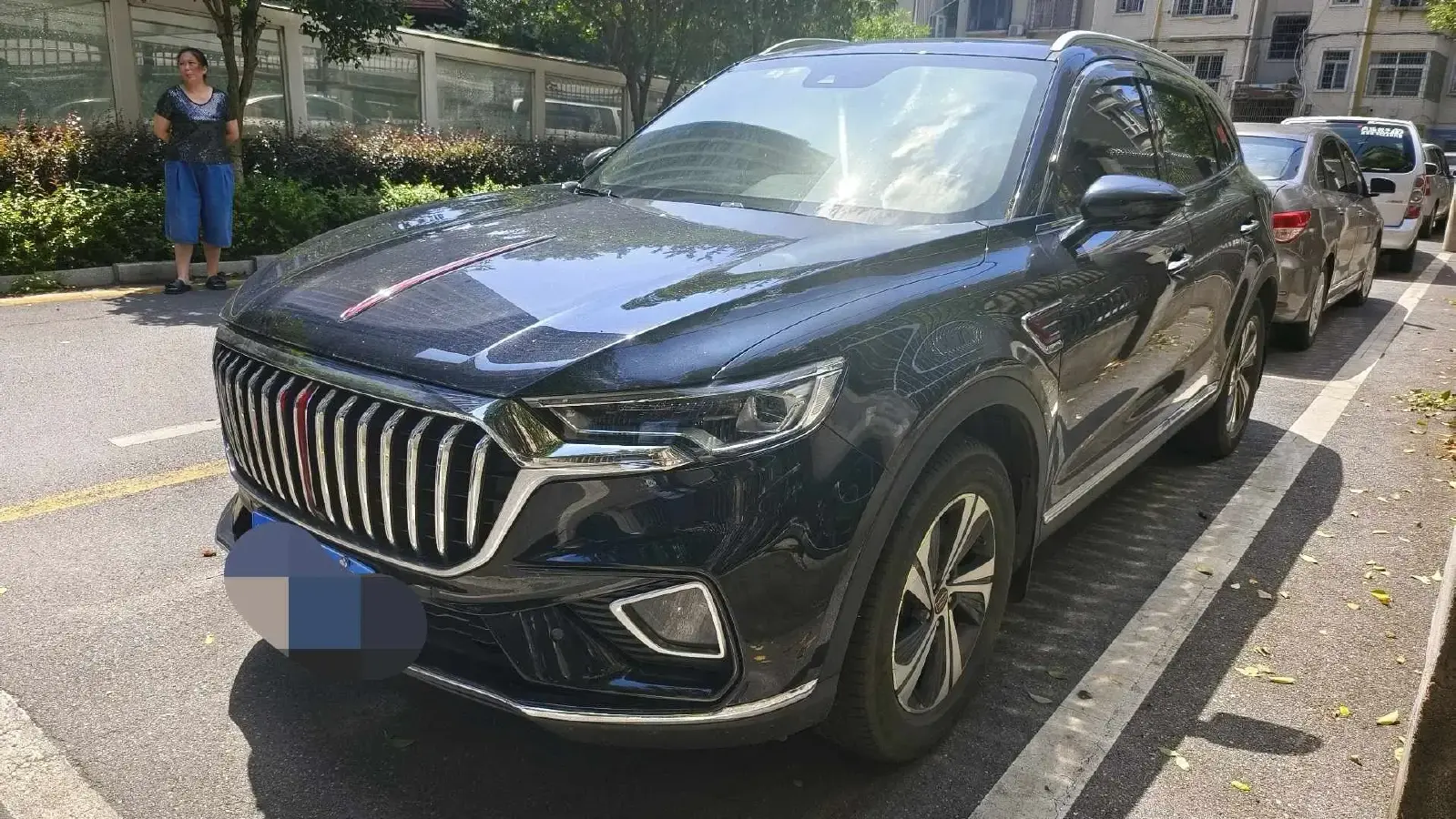 2019 HongQi HS5 2.0T 224HP L4 6AT