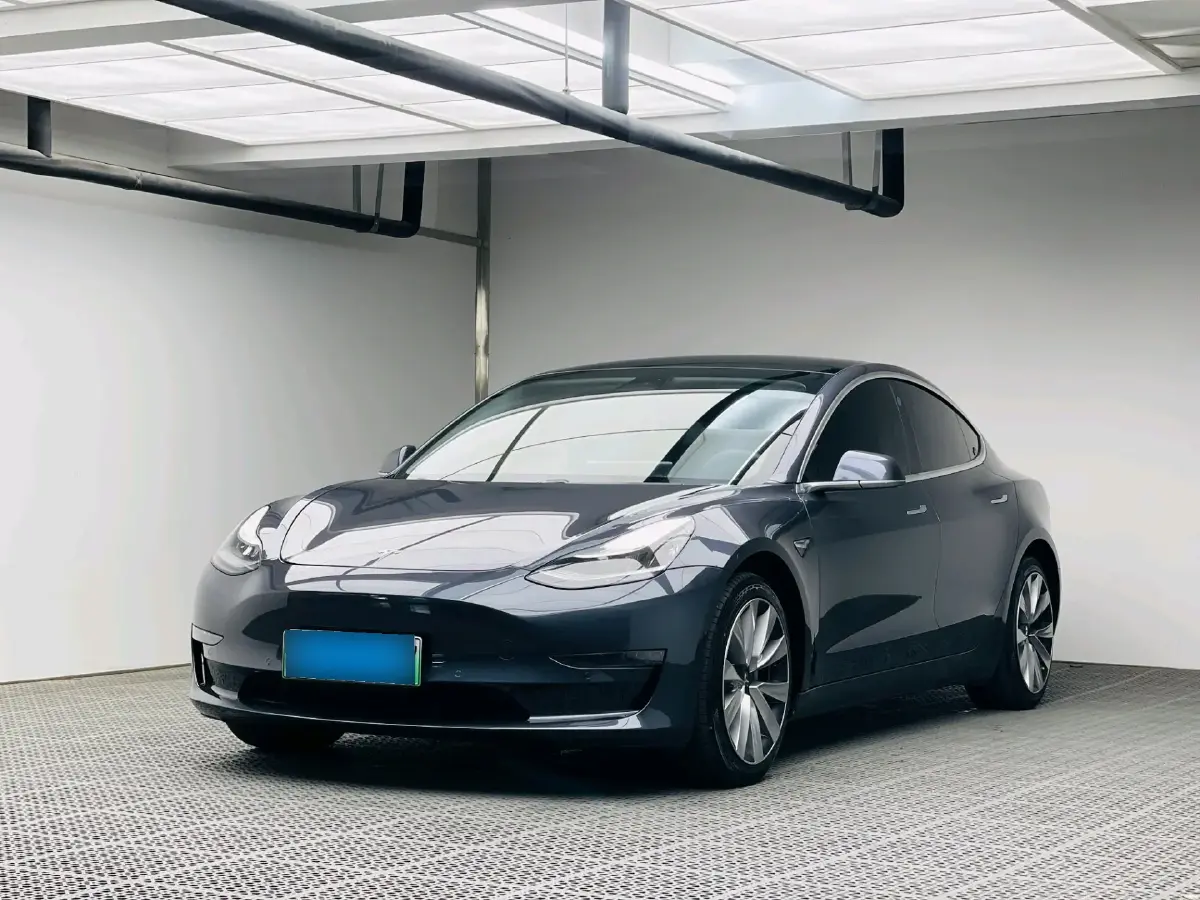 2019 Tesla Model 3 BEV 81KWH